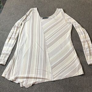 Yala top size XL  A-36